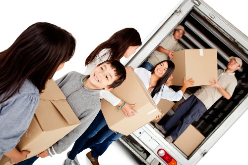 Moving van service for Harringay homes and flats