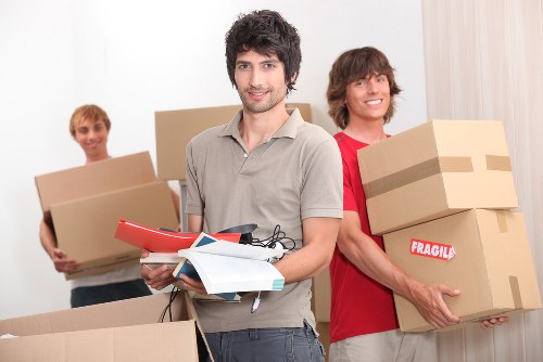 Load-based quote example for a Harringay flat move